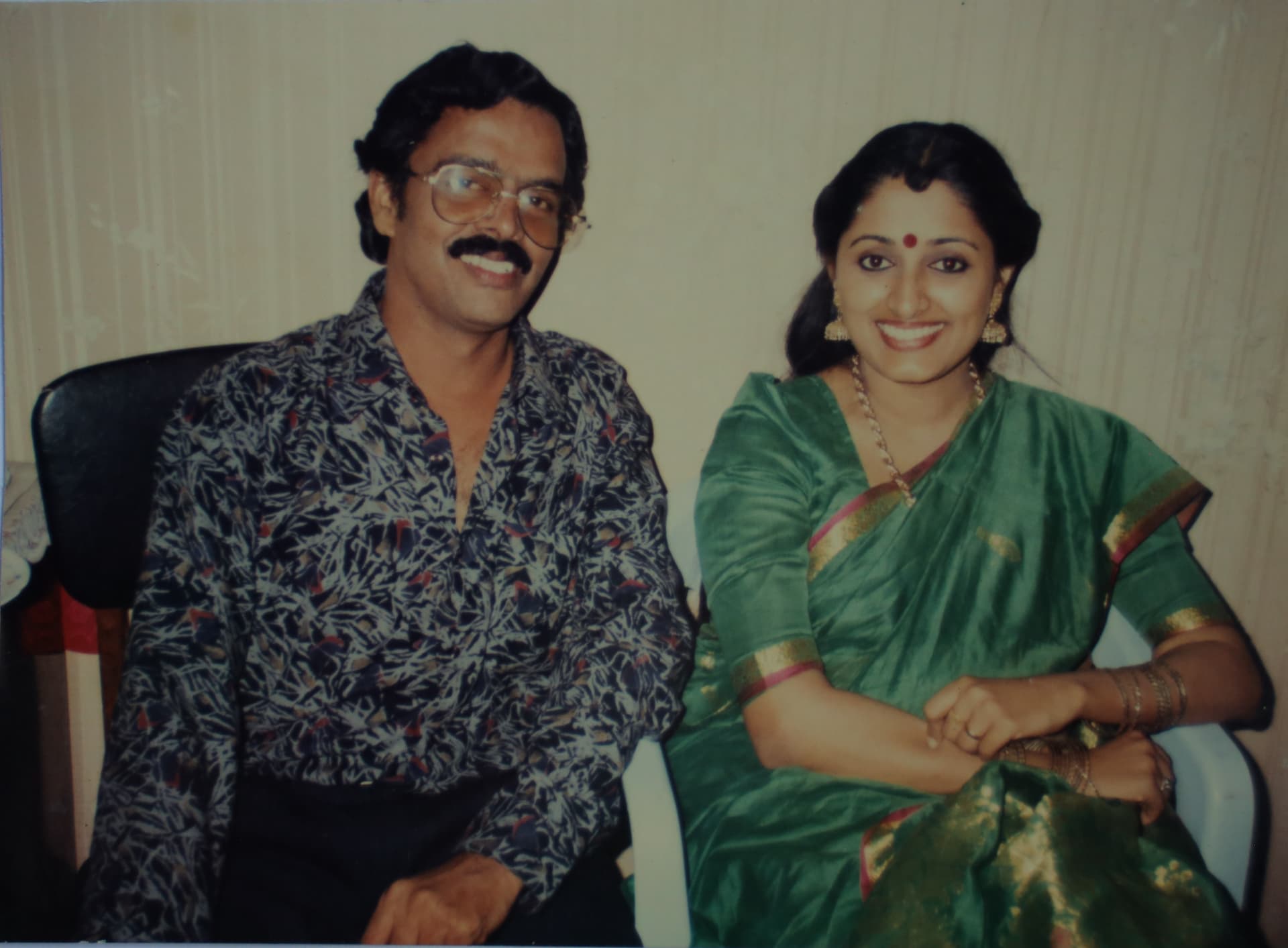 Guru Sri V. S. Janardhanan with his student Urmila Unni, both smiling